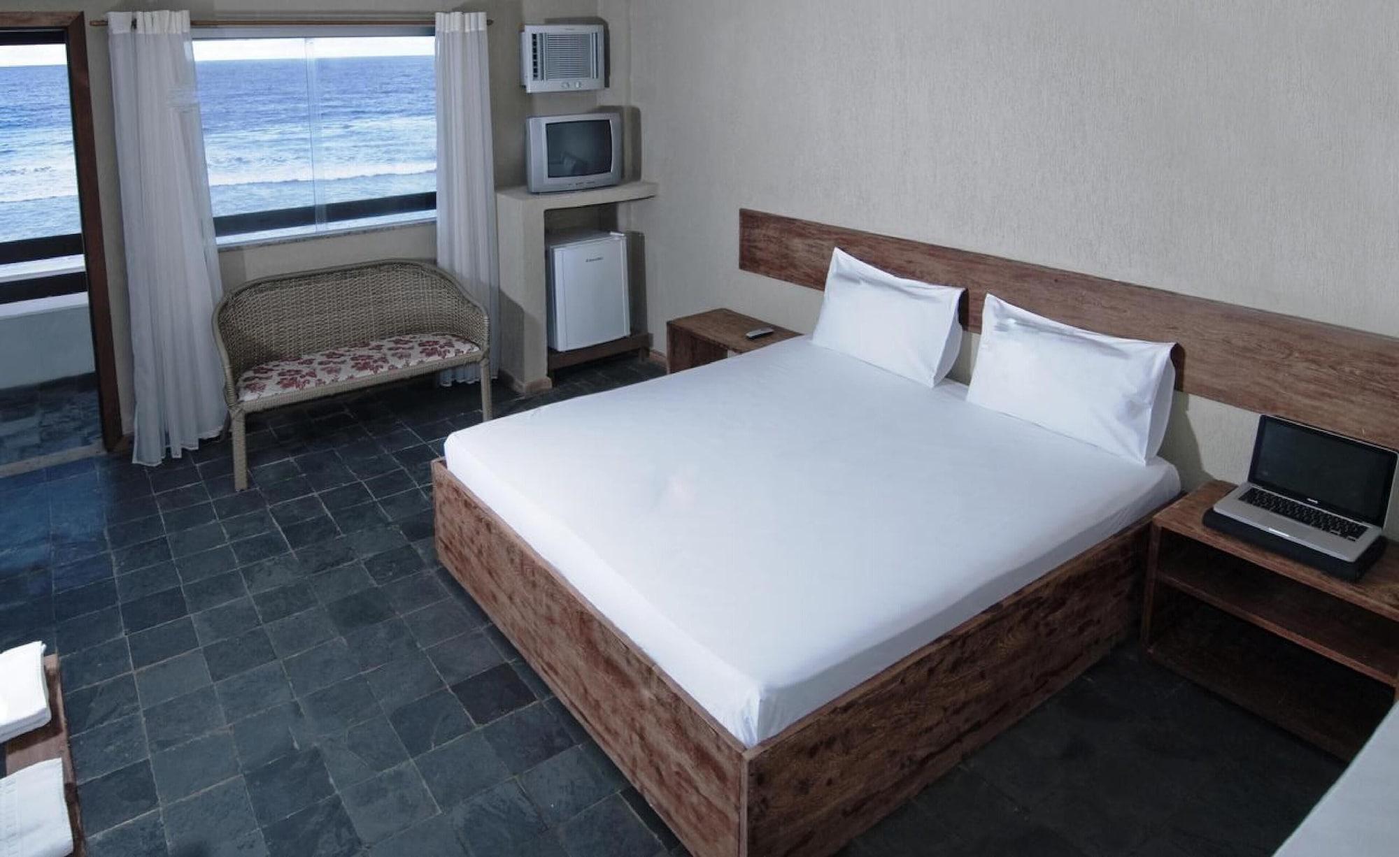 Oyo Hotel Arembepe Beach Hotel, Camacari Esterno foto
